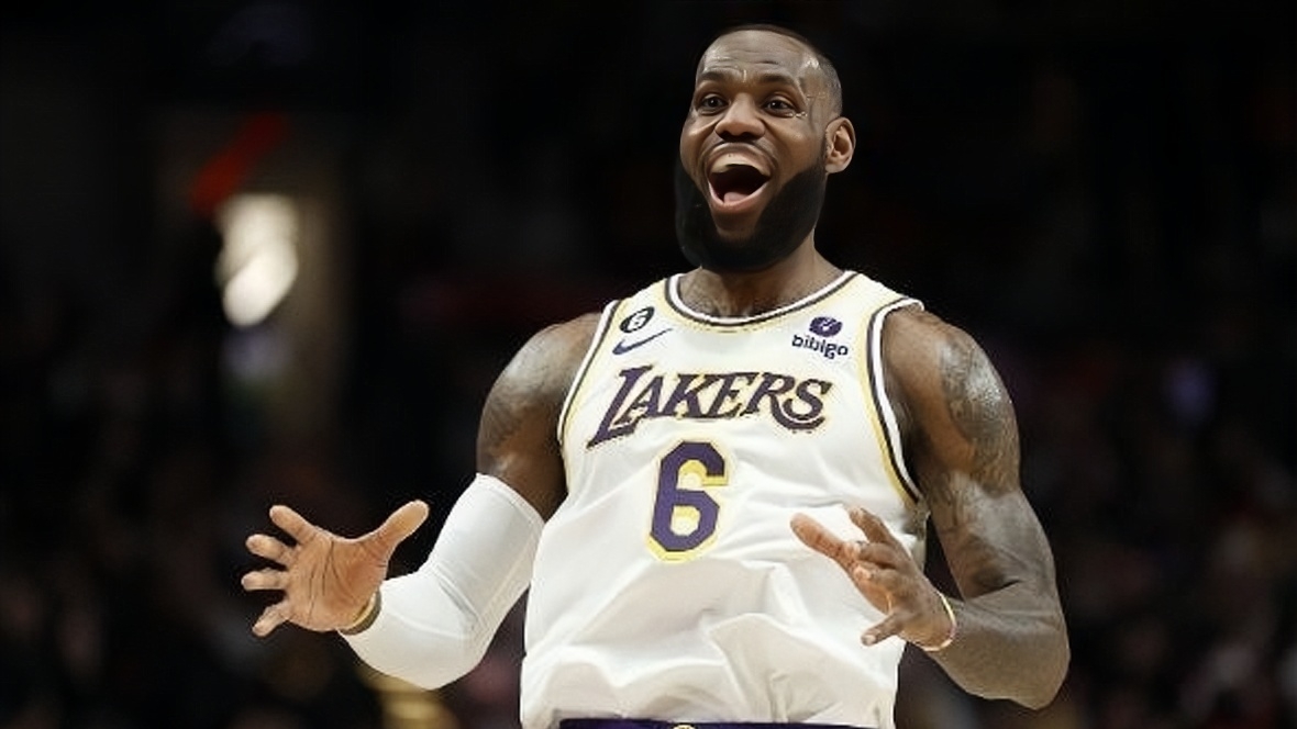 涵盖体育今夜中超焦点战，密尔沃基雄鹿复出首秀，引发热议，球队文化再被提及的简单介绍