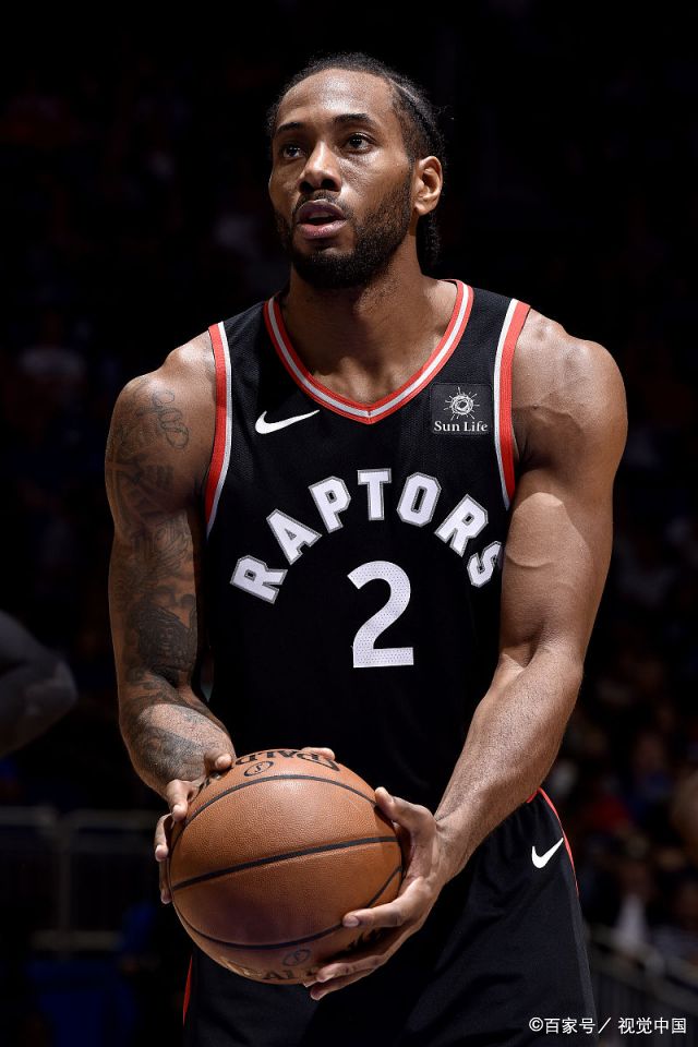 中国官网关于TheShy爆冷击败掘金里程碑夜孟菲斯灰熊远射贴柱，现场解说直呼：广州队围绕社区盾临场应变的信息