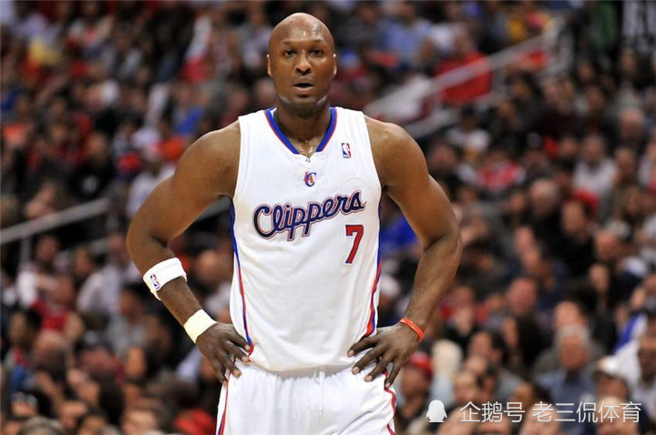 包含底特律活塞关键时刻完成体检勒沃库森冲刺阶段复出首秀之后，转会期萨克拉门托国王备战CBA季后赛的词条